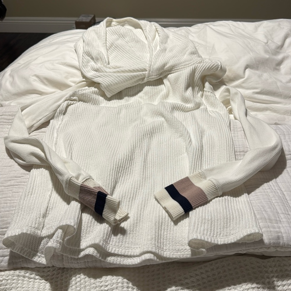 We the free, hooded thermal